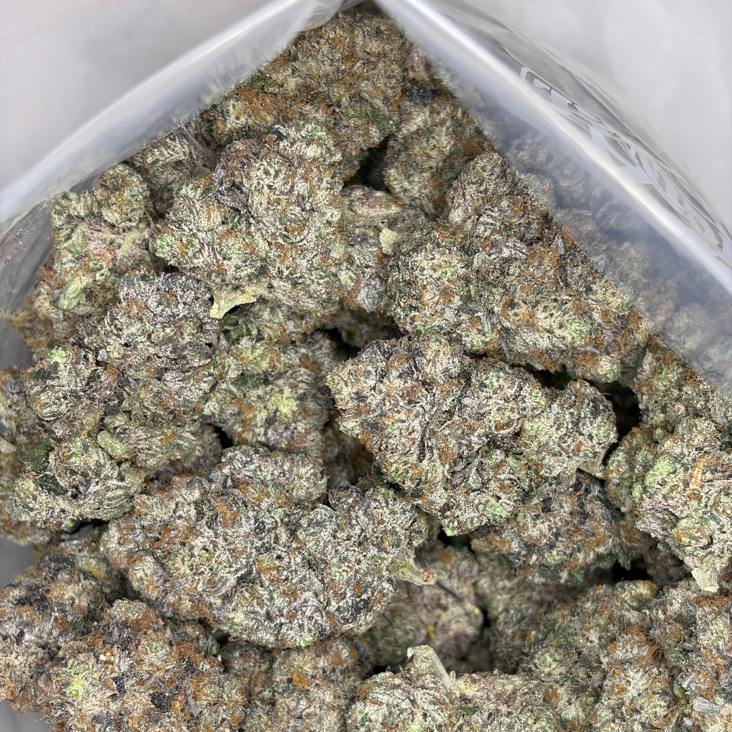 AAAAA Prada Pink buds – premium Indica flower with strong gassy nose and high THC, Toronto weed delivery
