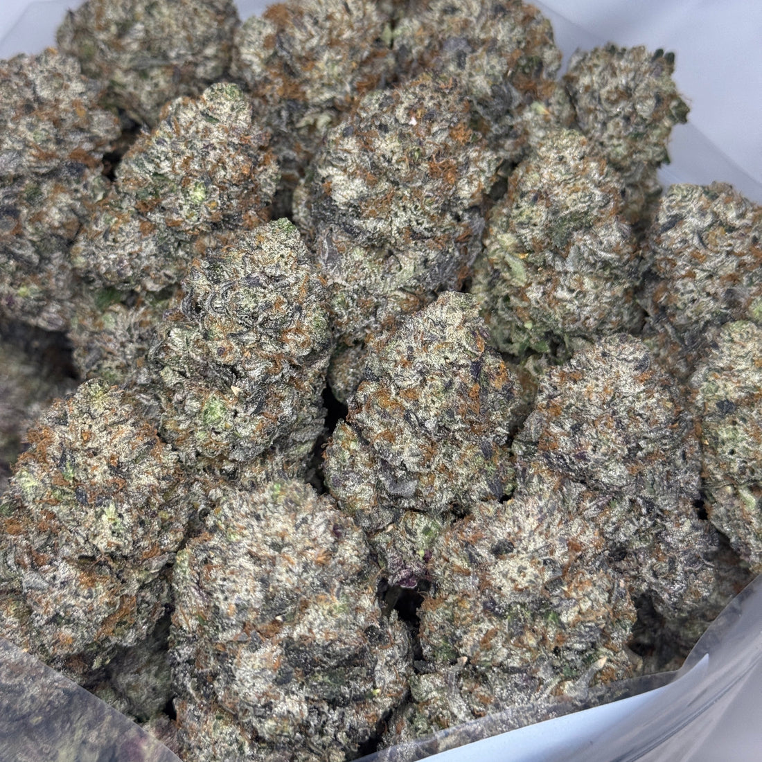 Blunt Force Trauma AAAAA Hybrid bulk exotic cannabis buds – same-day weed delivery in Toronto & GTA