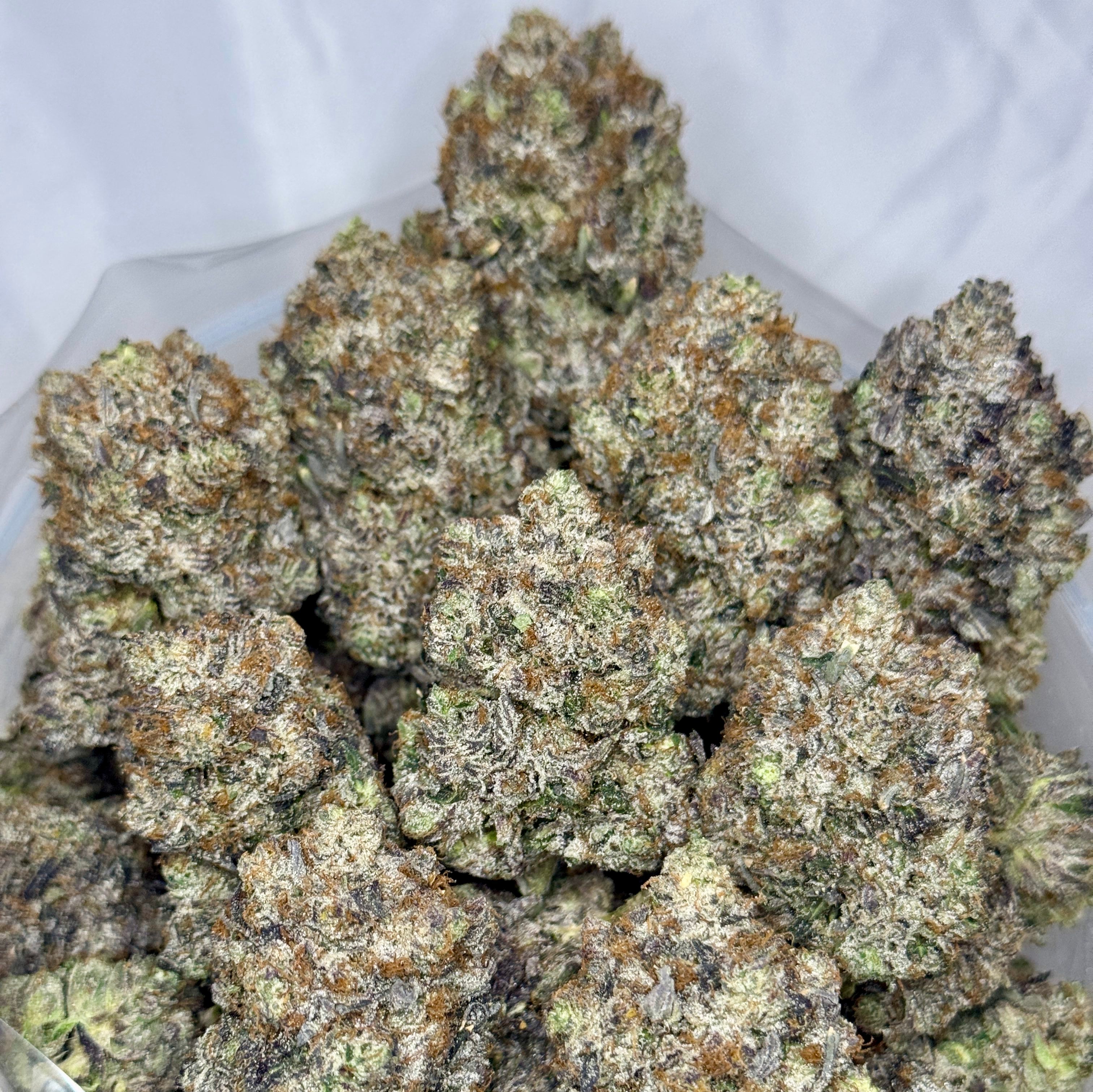 Buy Death Star Reserve AAAAA Indica Super Quads – Pile of Frosty Sticky Cannabis Buds – Toronto Weed Delivery