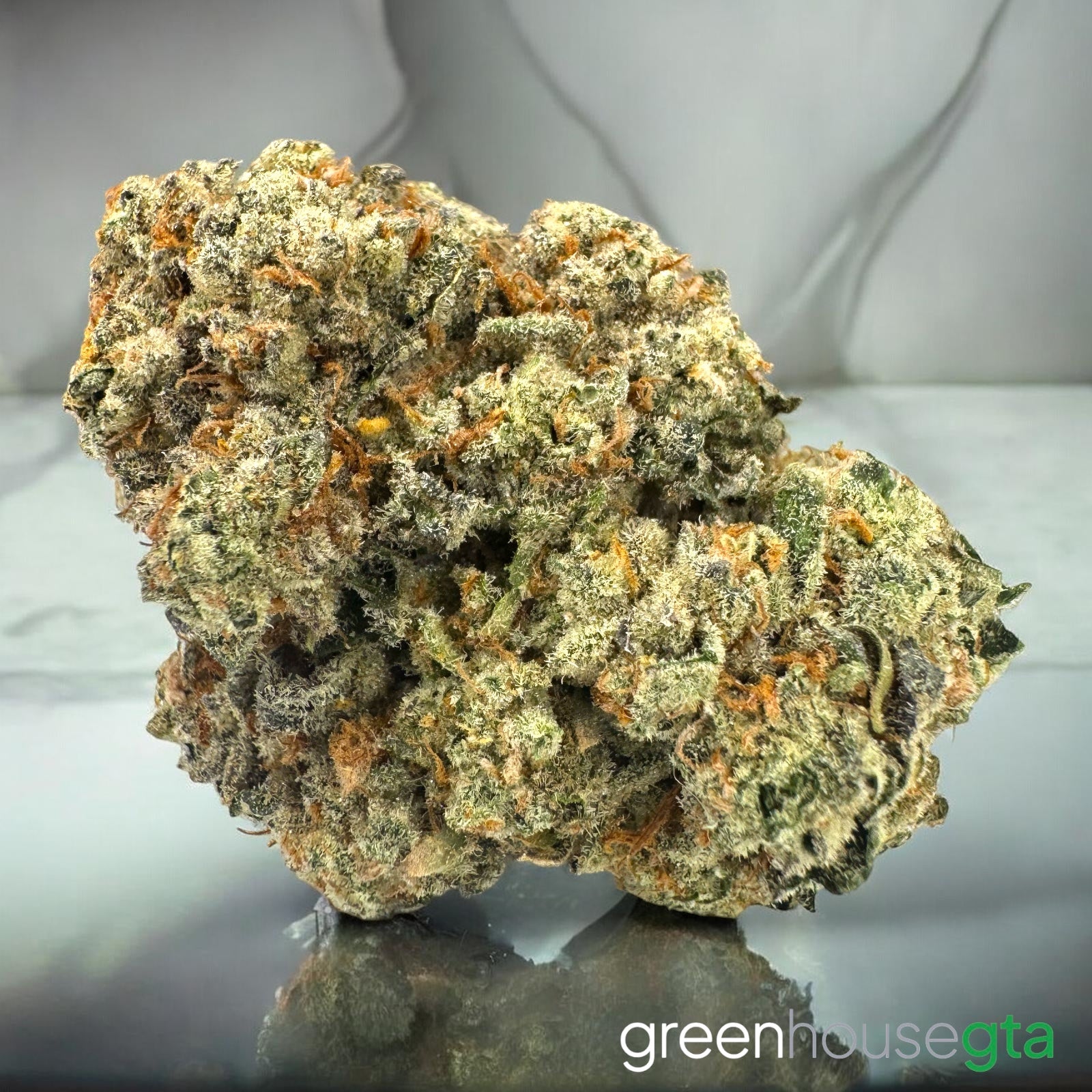 Fuego Loco AAA+ Hybrid light purple buds | Weed Delivery Toronto
