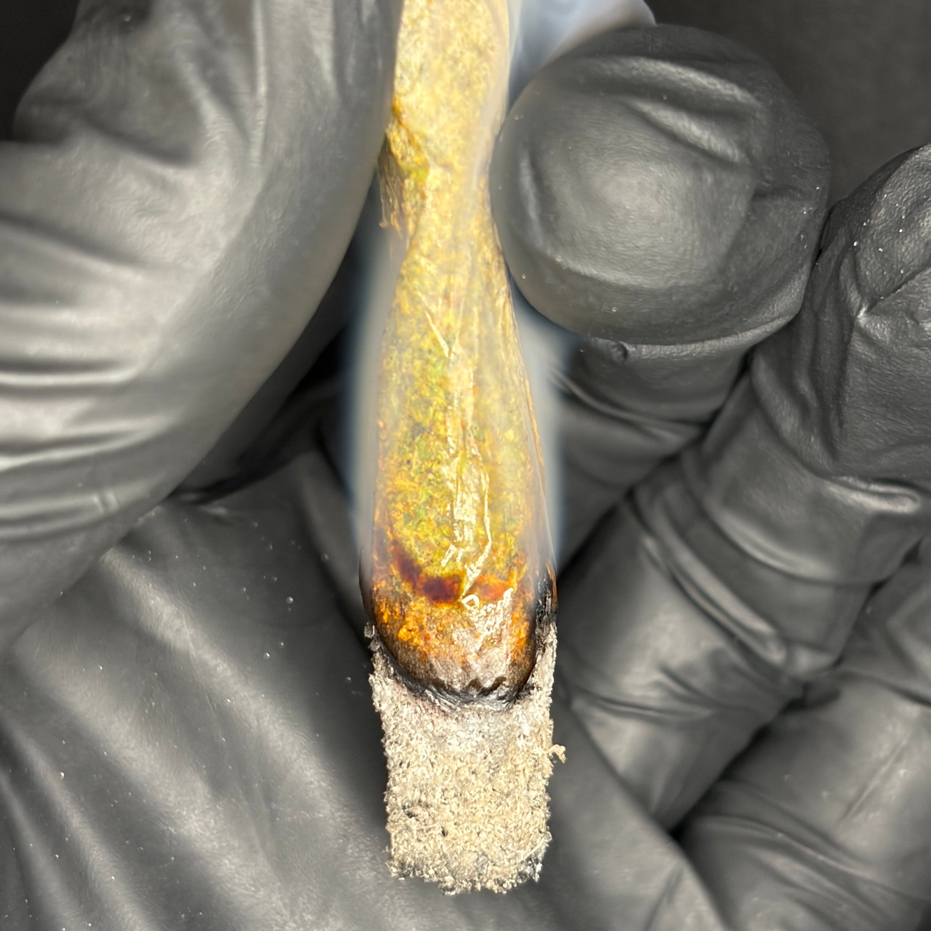 Gravity Bootz rolled joint – clean-burning premium hybrid smoke – Toronto cannabis delivery