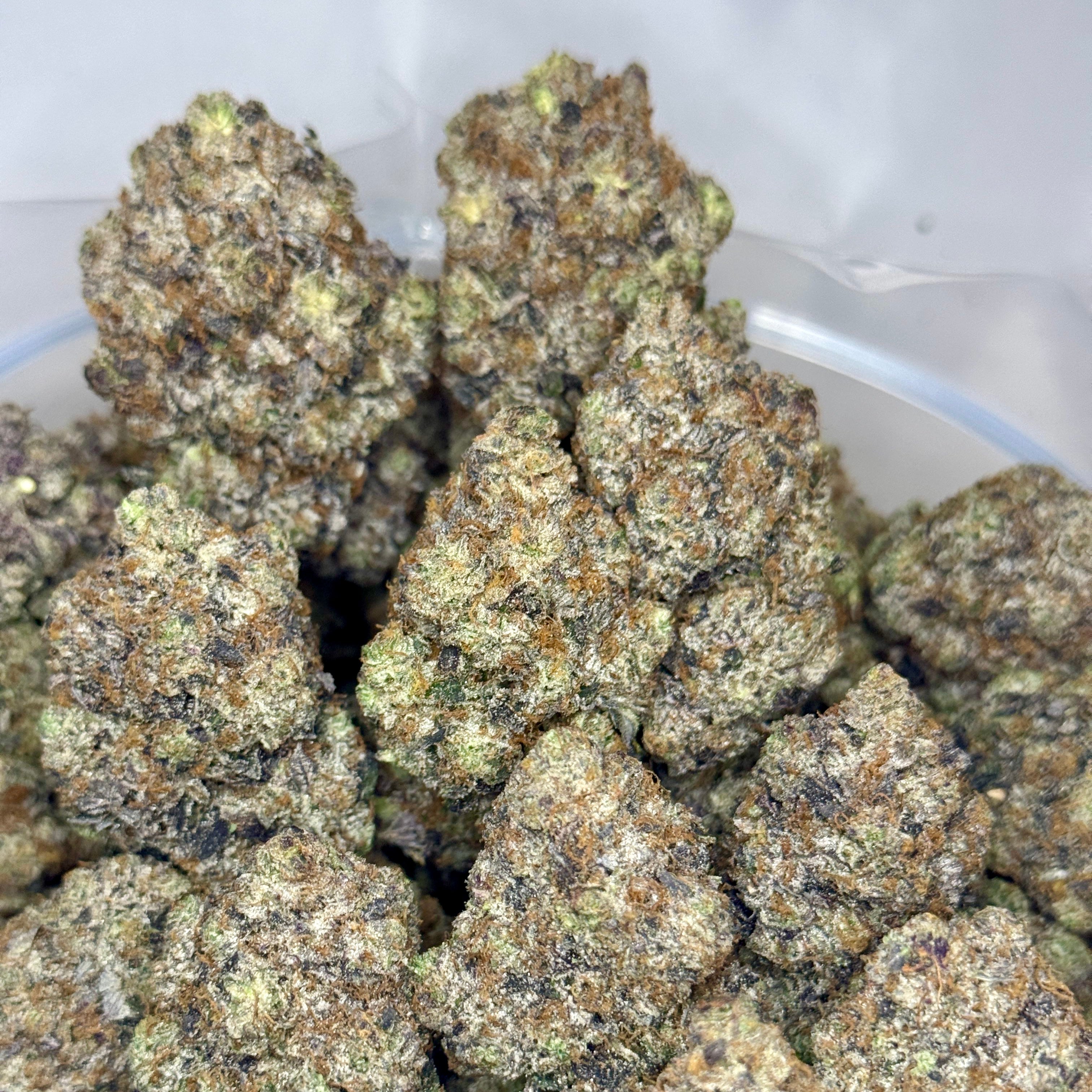 Gucci Pink AAAAA Indica 38% THC – premium cannabis buds Toronto weed delivery by GreenHouseGTA