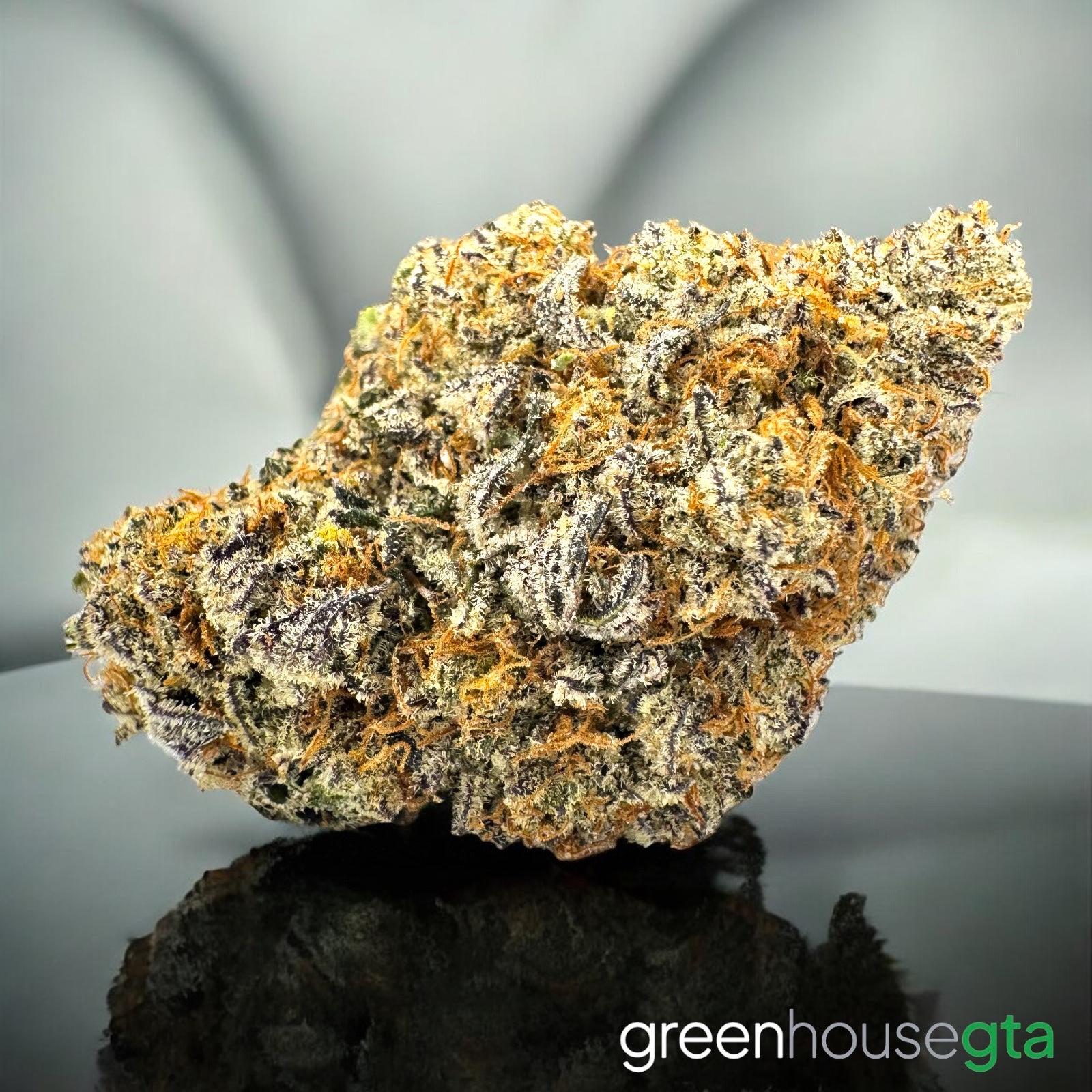 Ice Cream OG AA+ Indica cannabis buds – sticky trichomes and relaxing indica effects for Toronto delivery
