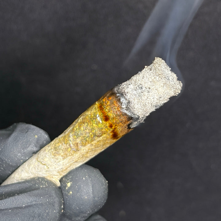 Insanely Slapper Pink clean burn white ash joint smooth luxury smoke – buy weed online Toronto