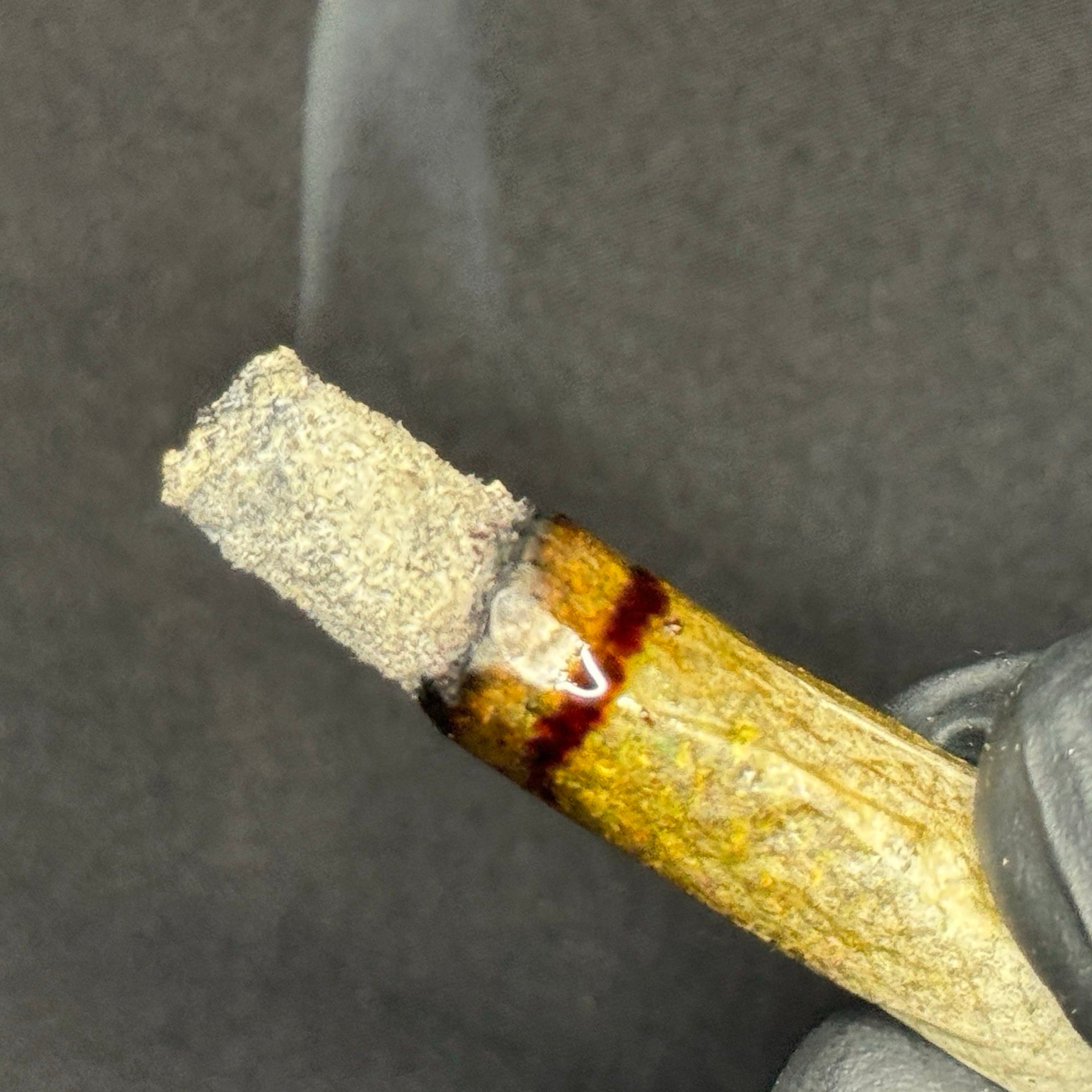 Island Sweet Skunk clean burn white ash AAAAA sativa weed Toronto