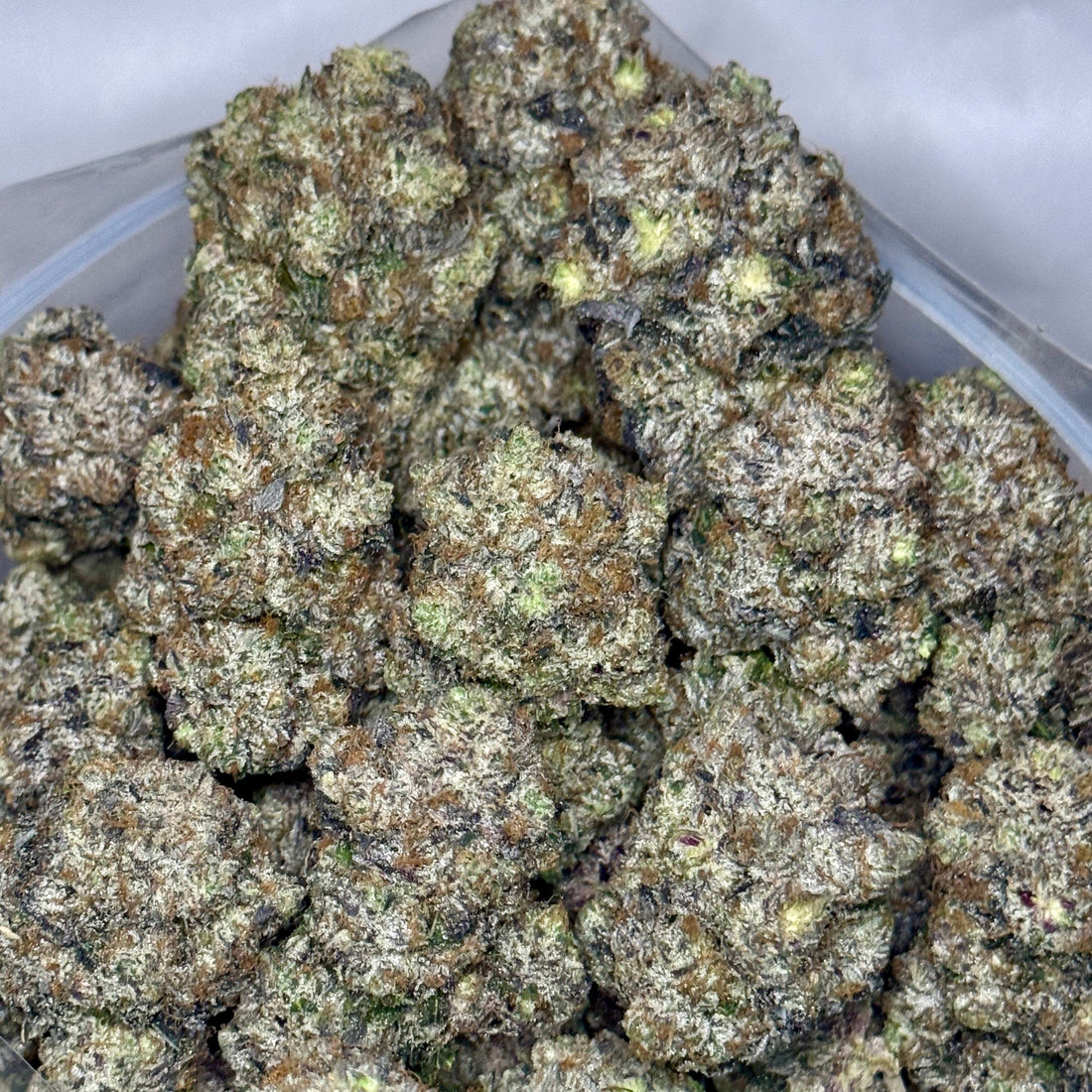 Pink Insanity strain AAAAA Indica Hybrid buds – 34% THC – Top Shelf $240/oz – Toronto same-day weed delivery